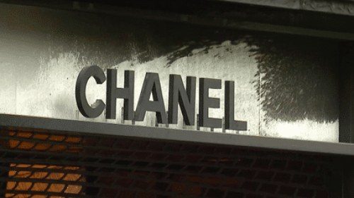 Paris : braquage d’une boutique Chanel avenue Montaigne