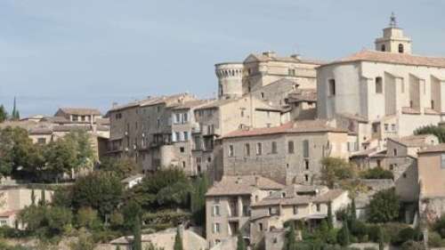 Tourisme : à la découverte de Gordes durant la basse saison