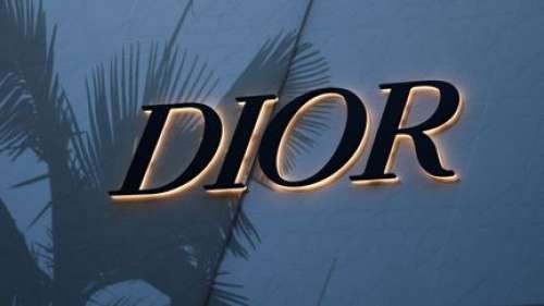 Italie : les maisons de luxe Dior et Armani visées par une enquête sur les conditions de travail de leurs sous-traitants