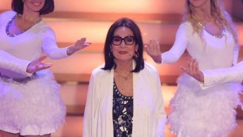 Nana Mouskouri veut faire ses adieux à la scène à presque 90 ans