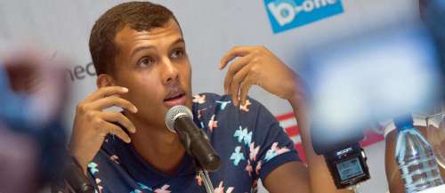 Stromae furieux de voir son titre « Papaoutai » détourné par les anti-PMA