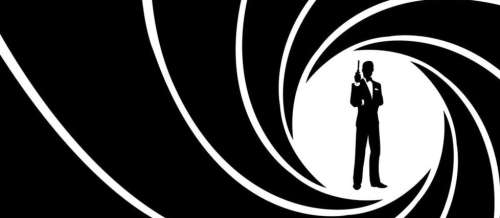 James Bond, le maître des horloges