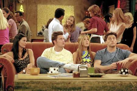 Jennifer Aniston en larmes en évoquant Matthew Perry et « Friends »