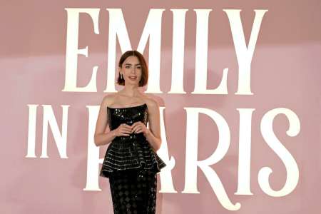 Lily Collins raconte les coulisses de Brigitte Macron dans « Emily in Paris »