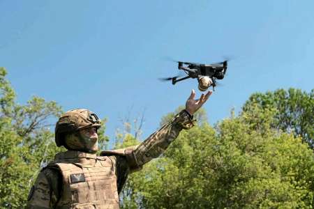 Les drones, ces engins volants devenus incontournables dans la guerre