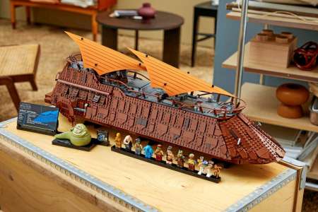 Star Wars : que vaut le set Lego consacré à Jabba The Hutt et à sa barge ?