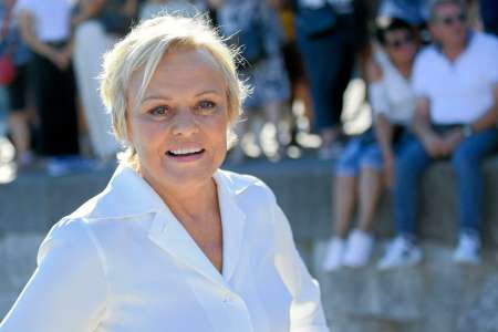 « LOL : qui rit, sort ! » : Muriel Robin assure qu’elle n’a pas « pété les plombs »