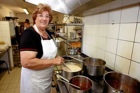 Maïté, la cuisinière préférée des Français, est morte