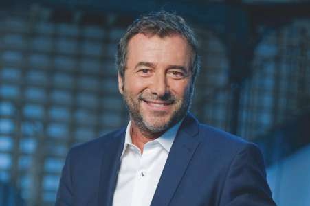 TPMP : Diam’s voisine d’une célèbre chanteuse, Bernard Montiel fait des révélations