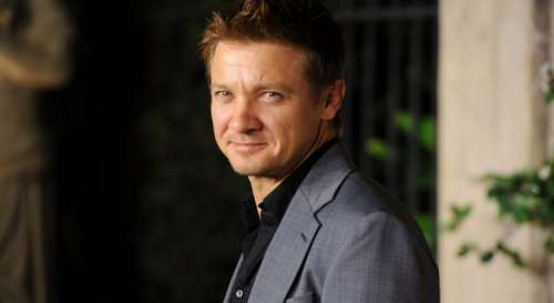 Jeremy Renner (Avengers) : cette photo de l’acteur « très amoché » après son terrible accident