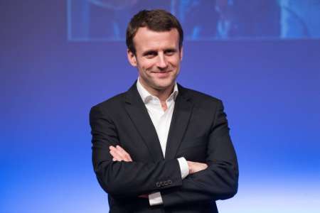 “Je m’en tamponne” : Emmanuel Macron malaisant avec les Bleus pendant la Coupe du Monde ? Il réagit aux critiques
