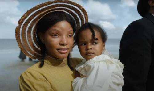 La Petite Sirène : Halle Bailey déjà à l’affiche d’un autre remake culte