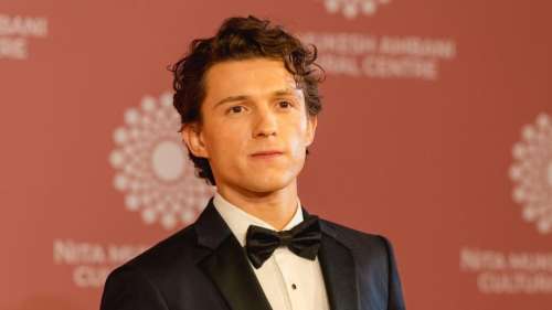 Tom Holland accro à l’alcool : il se confie sur son addiction