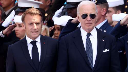 D-Day : cette scène très gênante avec Joe Biden et Emmanuel Macron fait le tour de la toile, « Par pitié…