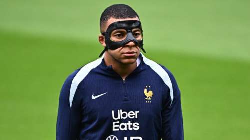 Euro 2024 : Kylian Mbappé encore touché au nez malgré son masque, 