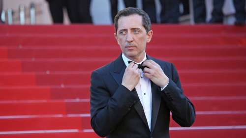 Gad Elmaleh (53 ans) sans filtre sur son rôle de papa : “On a toujours peur…