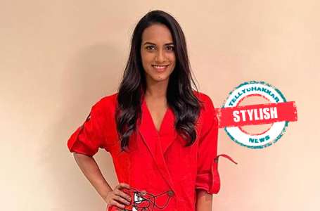 ÉLÉGANT!  La joueuse de badminton PV Sindhu impressionne les internautes avec son RED HOT AVATAR ;  vérifier