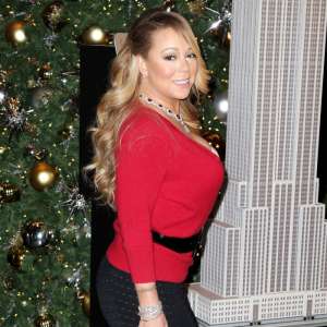 La tentative de marque déposée de la «reine de Noël» de Mariah Carey sous le feu des critiques