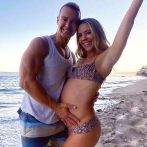 Samantha Cope, la femme de Joey Lawrence, est enceinte de son premier bébé