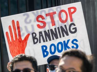 Texas : une enquête fédérale ouverte après la censure de plusieurs livres