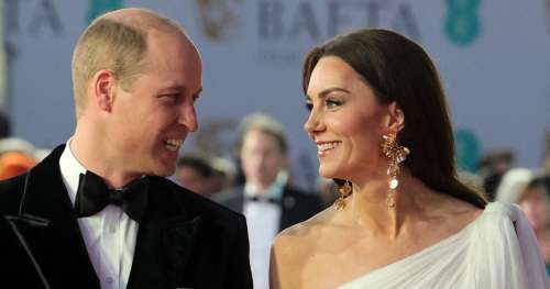 La main aux fesses de Kate Middleton au prince William surprend dans cette vidéo