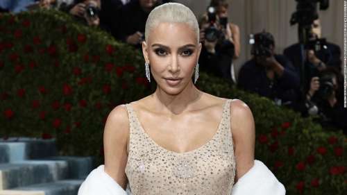 Kim Kardashian n’a pas abîmé la robe de Marilyn Monroe, selon Ripley’s