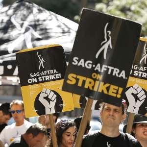 USA : les acteurs de doublage votent en faveur d'une grève