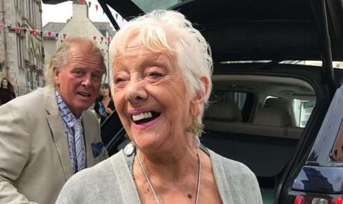 Barbara Young de Coronation Street décède à l’âge de 92 ans alors que sa fille se souvient de la star «talentueuse» |  Nouvelles des célébrités |  Showbiz et télévision