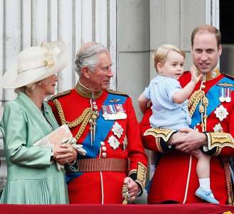 Middletons a bouleversé le prince Charles à propos des projets d’anniversaire de Prince George, selon une source
