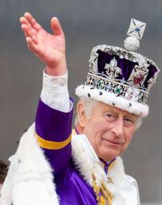 La crise de popularité du roi Charles est la pire que la monarchie ait connue depuis des décennies