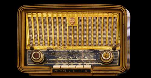 QUIZ : Testez vos connaissances sur l’histoire de la radio