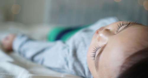 10 choses indispensables à savoir pour que votre bébé passe enfin des nuits paisibles