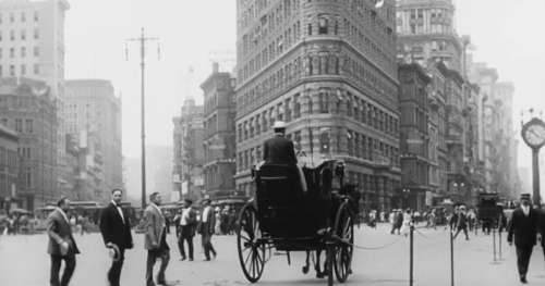 Cette vidéo fascinante vous plonge dans le New York de 1911