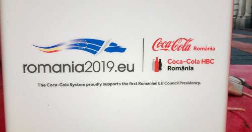 L’Américain Coca-Cola sponsorise l’Union européenne : les citoyens sont choqués