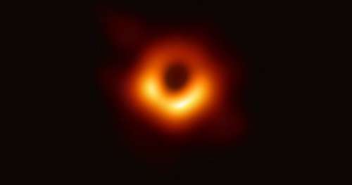Voici pourquoi la première (véritable) photographie d’un trou noir est historique