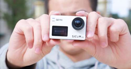 Filmez vos aventures les plus folles avec cette caméra 4K 60 FPS qui tient dans la poche