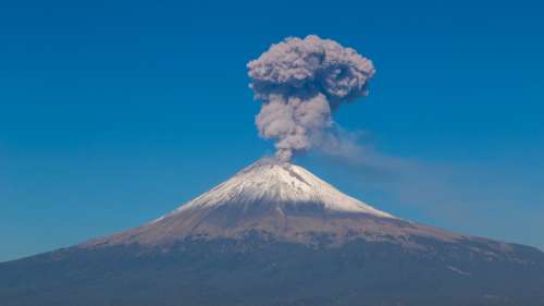 L’entrée en éruption du volcan Popocatépetl a été filmée en direct