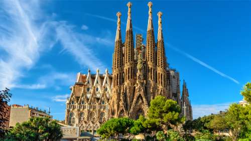 Le saviez-vous ? Débutée en 1882, la construction de la Sagrada Familia n’est toujours pas terminée