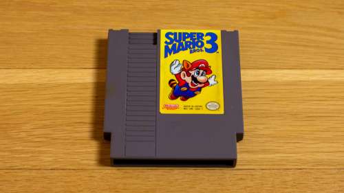 Une cartouche Super Mario Bros. 3 vendue 132 000 € aux enchères