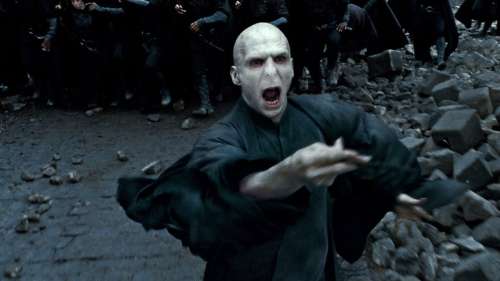 QUIZ : Savez-vous vraiment tout de Voldemort, le méchant emblématique de la saga Harry Potter ?