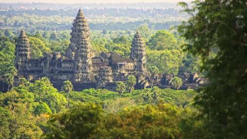 La construction d’un parc aquatique menace les temples d’Angkor