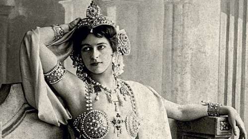 Portrait de Mata Hari, célèbre espionne de la Première Guerre mondiale