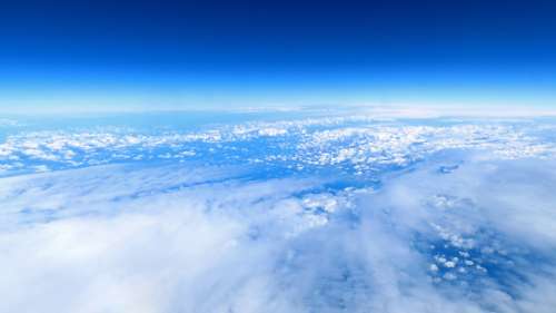 Quelle quantité d’eau y a-t-il dans l’atmosphère terrestre ?