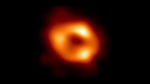 Voici la toute première image du trou noir au centre de la Voie lactée