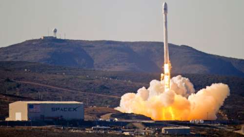 SpaceX veut lancer des vols Paris-New York en 30 minutes
