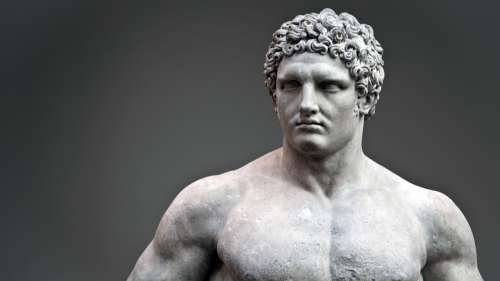 Des archéologues découvrent une statue d’Hercule vieille de 2 000 ans en Grèce