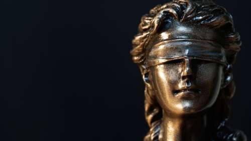 Découverte de 24 statues en bronze vieilles de 2 300 ans en Toscane