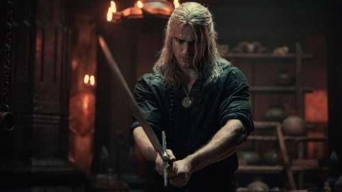 Les fans de The Witcher lancent une pétition pour qu’Henry Cavill reste dans la série