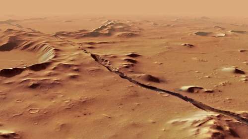 Un panache mantellique géant suggère une Mars plus géologiquement active que prévu