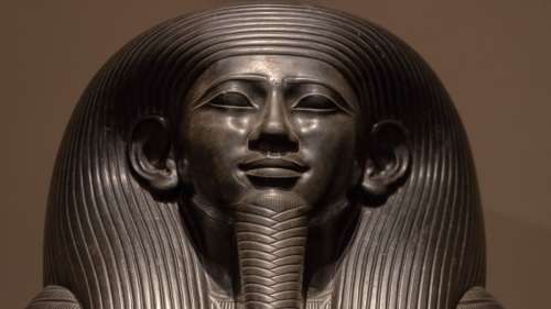 Rare découverte de statues de pharaons-sphinx dans un temple égyptien